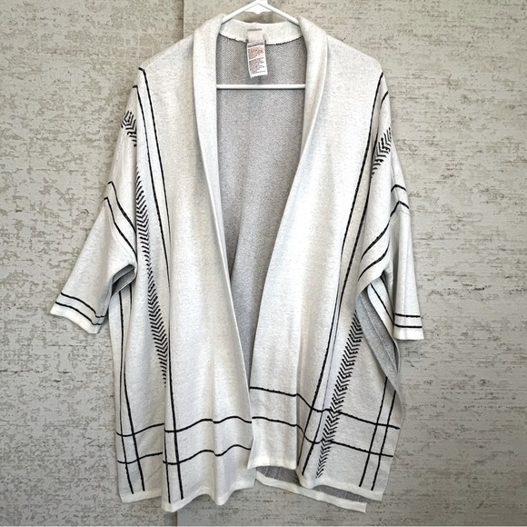NWT Chicos Open Knit Eru Ruana Women's Cardigan Sweater Sz XL Shine Plaid - Picture 1 of 13